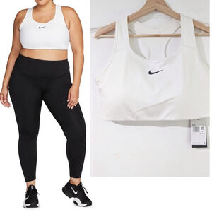 NWT Nike | Swoosh Medium-Support Padded Sports Bra
